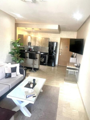 Residence Hivernage with a pool